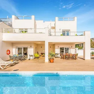 Villa Catalina, Nerja